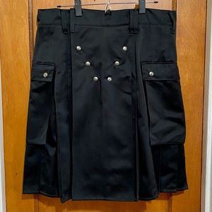 UTILIKILT Black Spartan Kilt Size 38